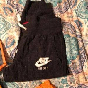 Nike Shorts - Women’s Nike shorts Nike Shorts - Women’s Nike shorts